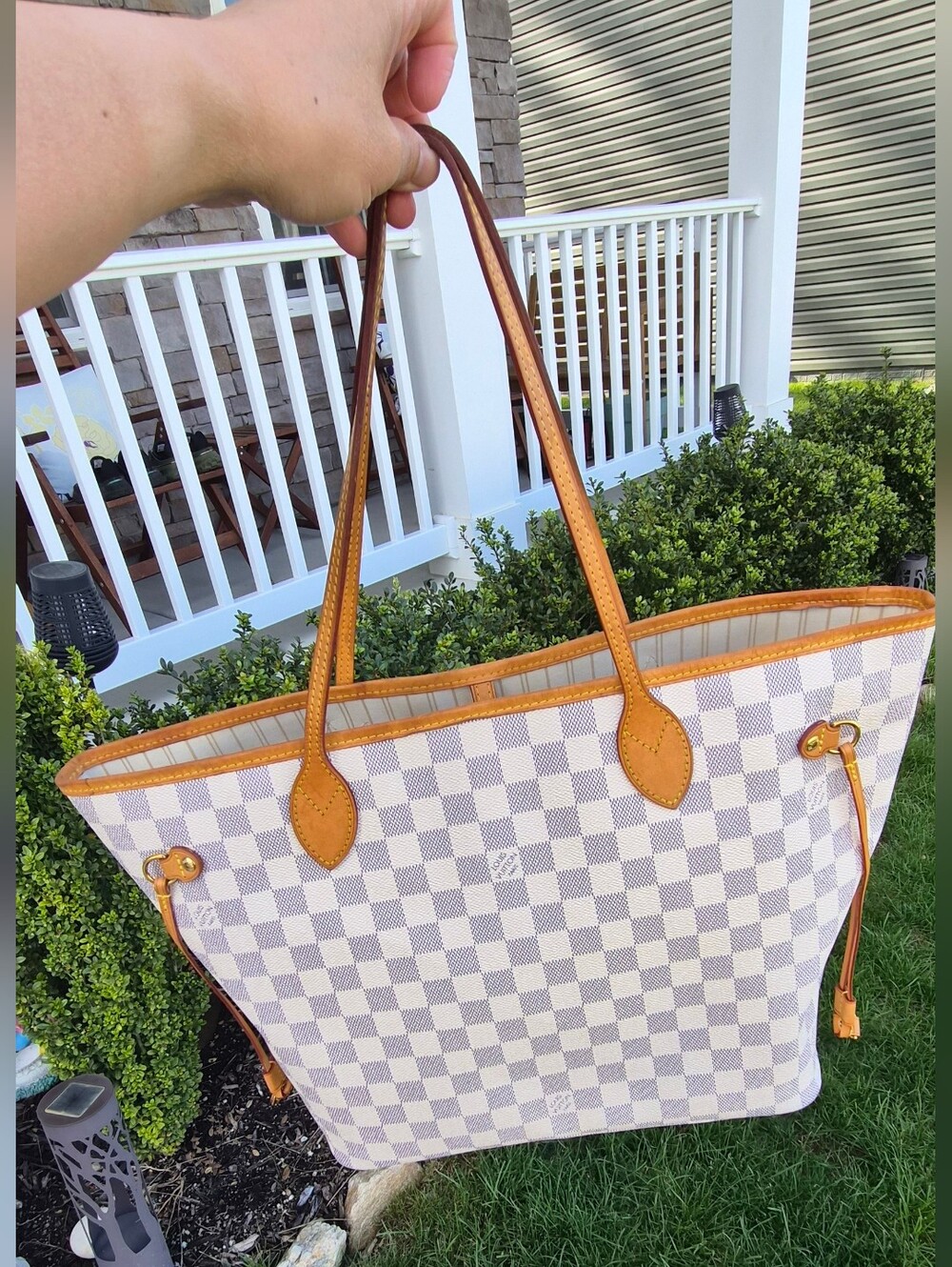 Authentic Louis Vuitton Damier Azur Neverfull MM size - Picture 9 of 16